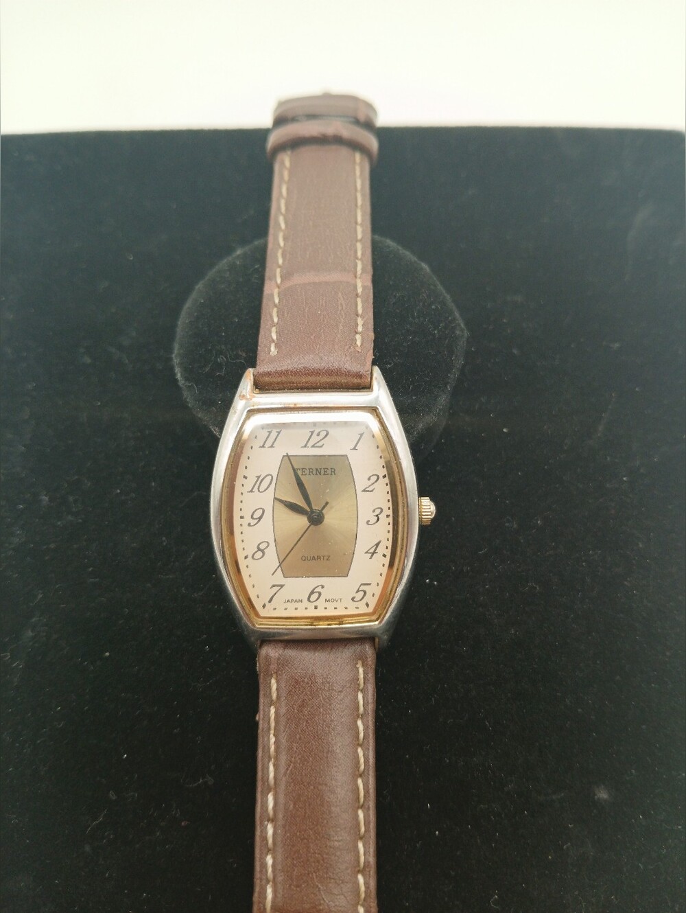 Bijoux Terner Brown Leather Strap Gold-Tone Dial Women's Watch Vintage